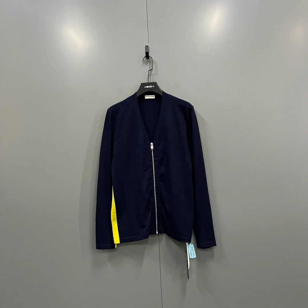 95新 Balenciaga/巴黎世家 ab926 207071 藏青色V领拉链开衫 M码