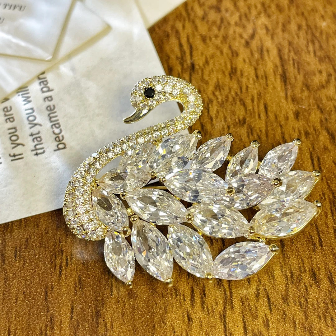 铜合金合成锆石胸针 1018【天鹅胸针】轻奢感精致奢华时尚优雅