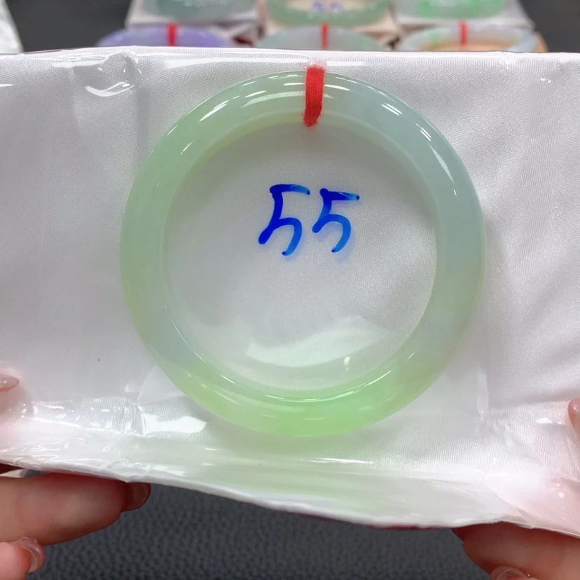 【闪购商品】翡翠手镯未镶嵌a****y翡翠