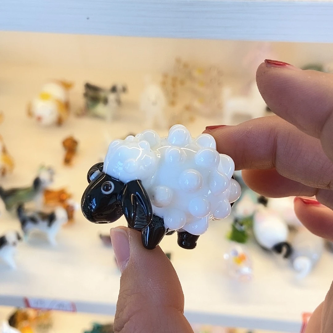 琉璃手工艺品小羊