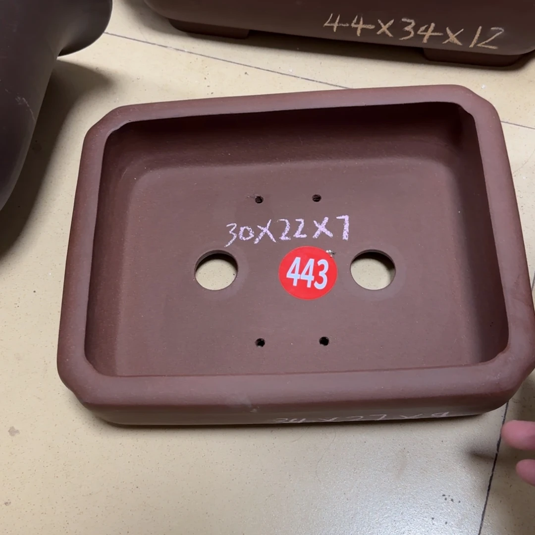 紫砂花盆呜呜呜呜