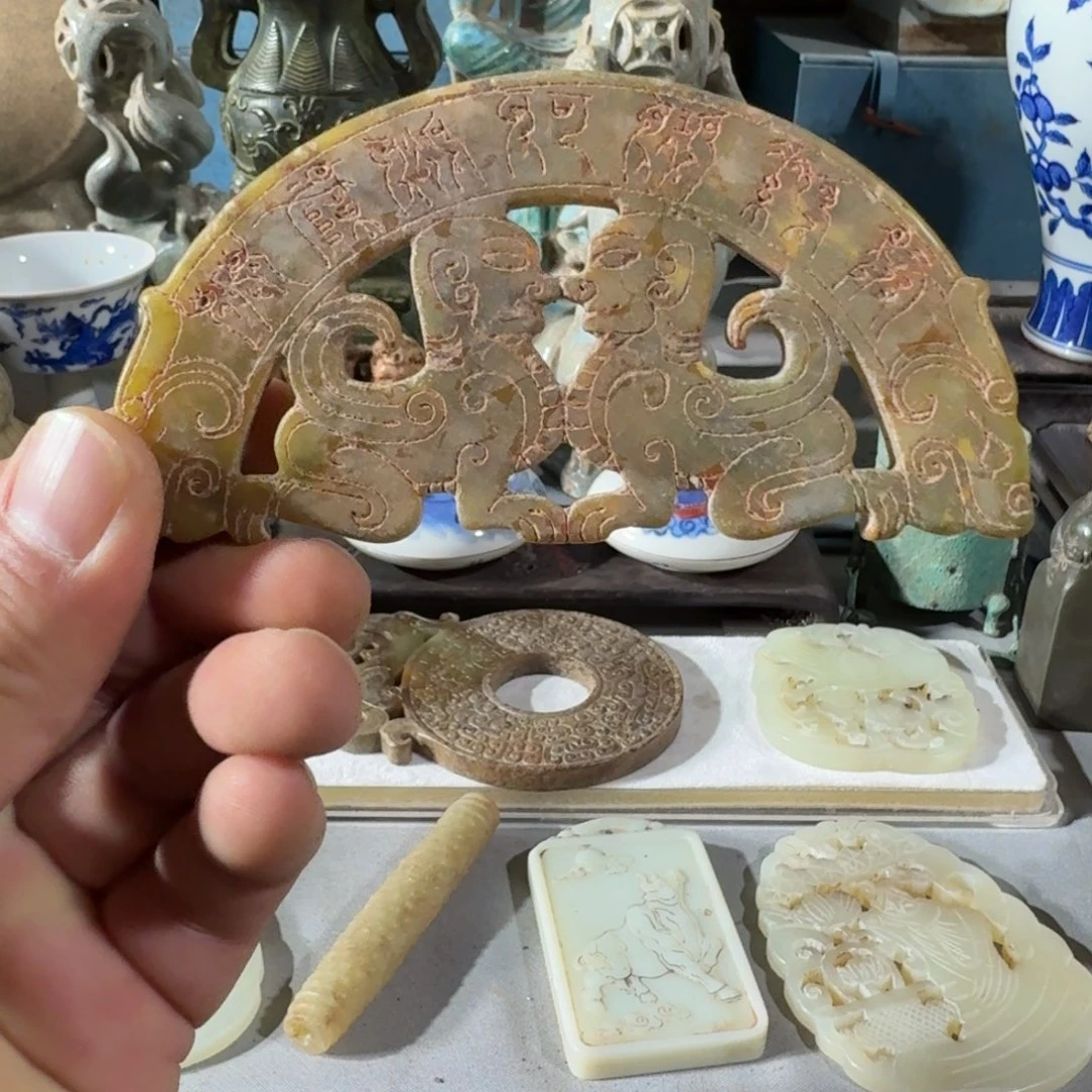 和田玉（糖玉）未镶嵌挂件