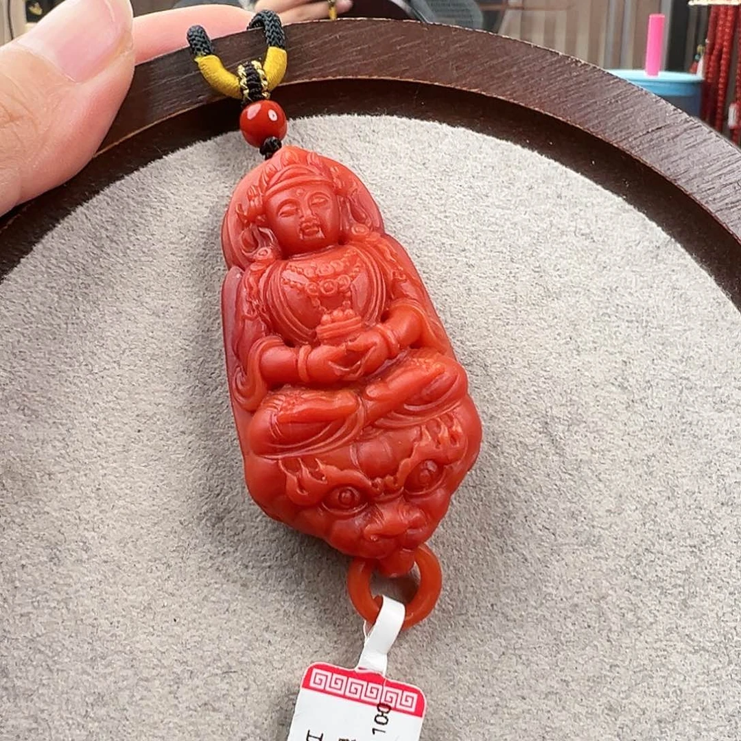 南红玛瑙吊坠未镶嵌