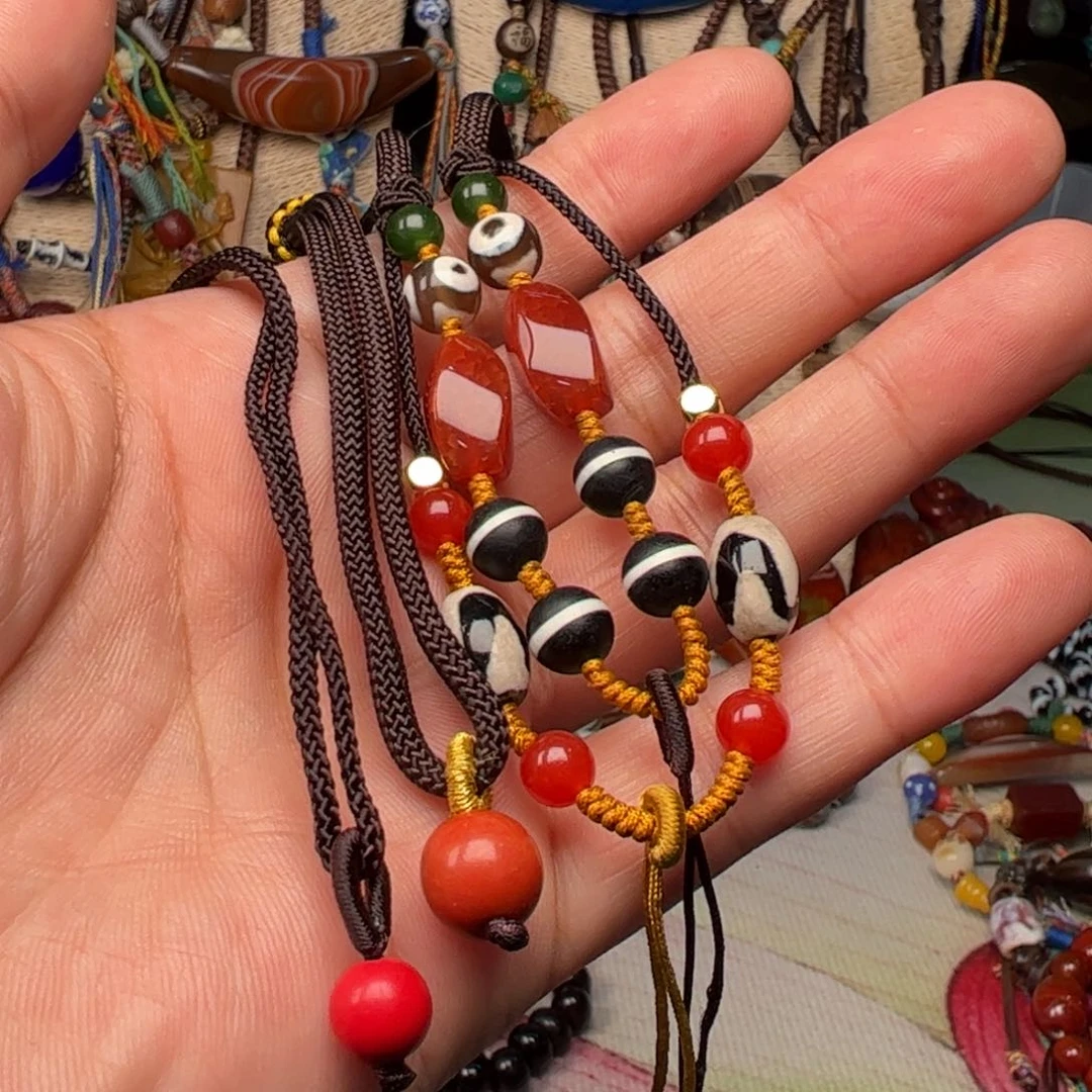 玛瑙/玉髓颈饰未镶嵌盆*