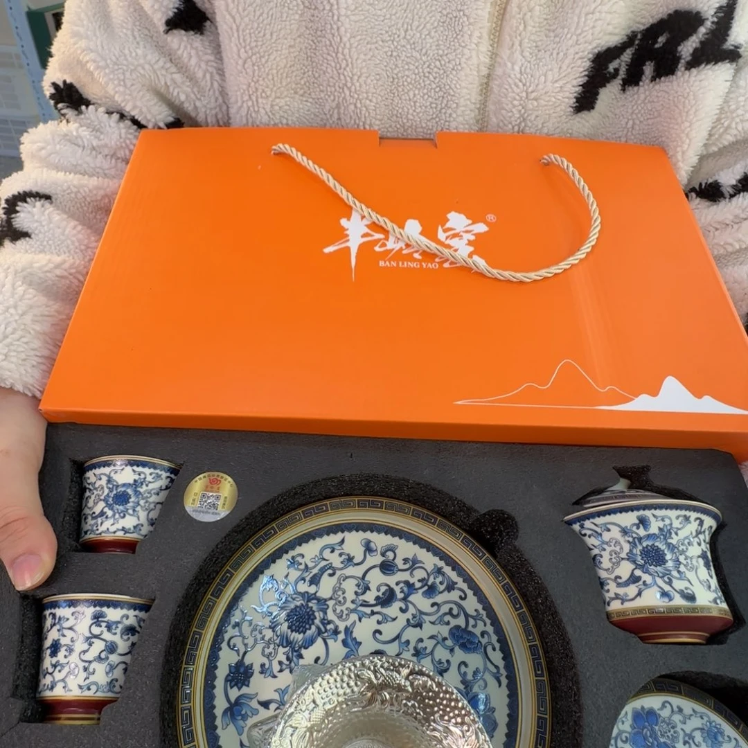 当代艺术家辞典等多