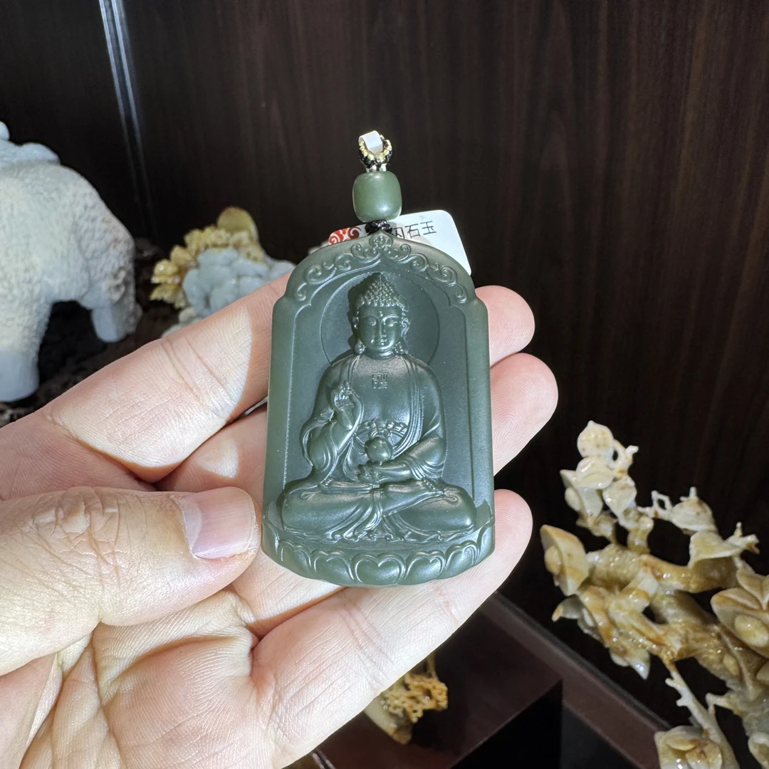 和田玉、本命佛、大日如来、挂件雕刻精雕双面精美