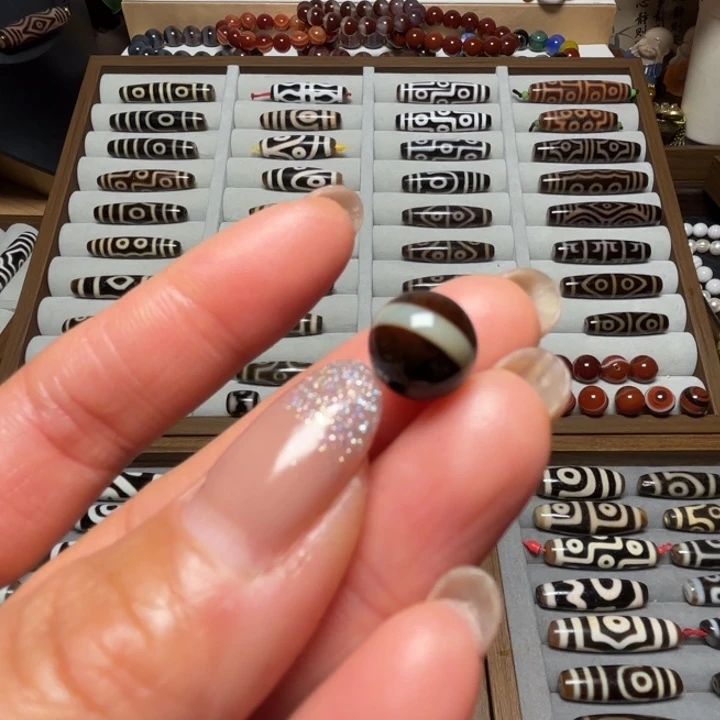 未镶嵌颈饰玛瑙/玉髓