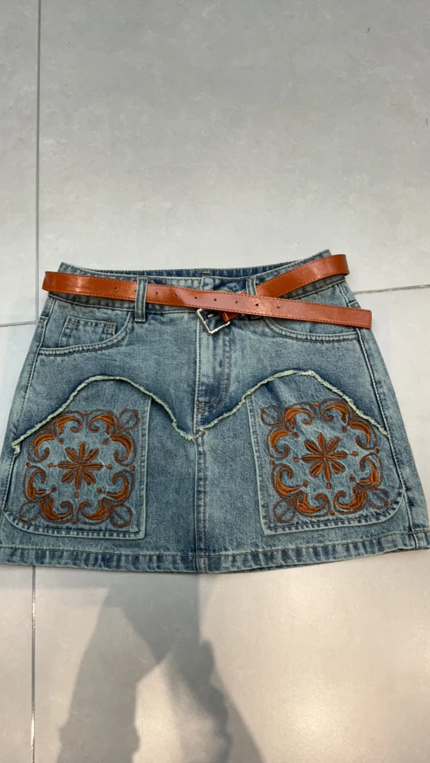 时尚休闲手工刺绣高腰腰带A字半身牛仔短裙