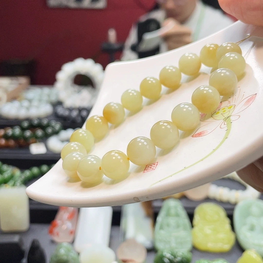 和田玉未镶嵌手链