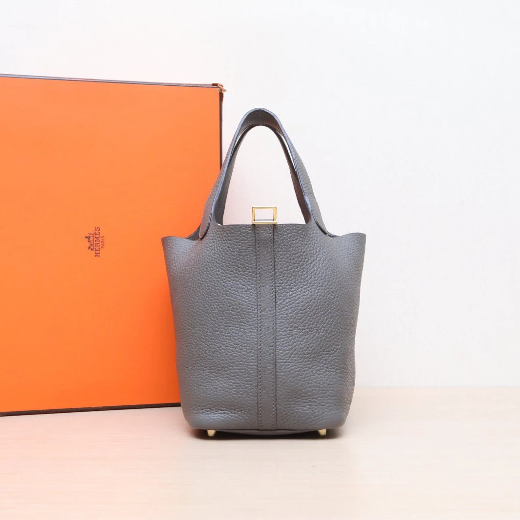 95新 Hermes/爱马仕 【念念活动】18 菜篮子 锡器灰 Y刻 金扣包