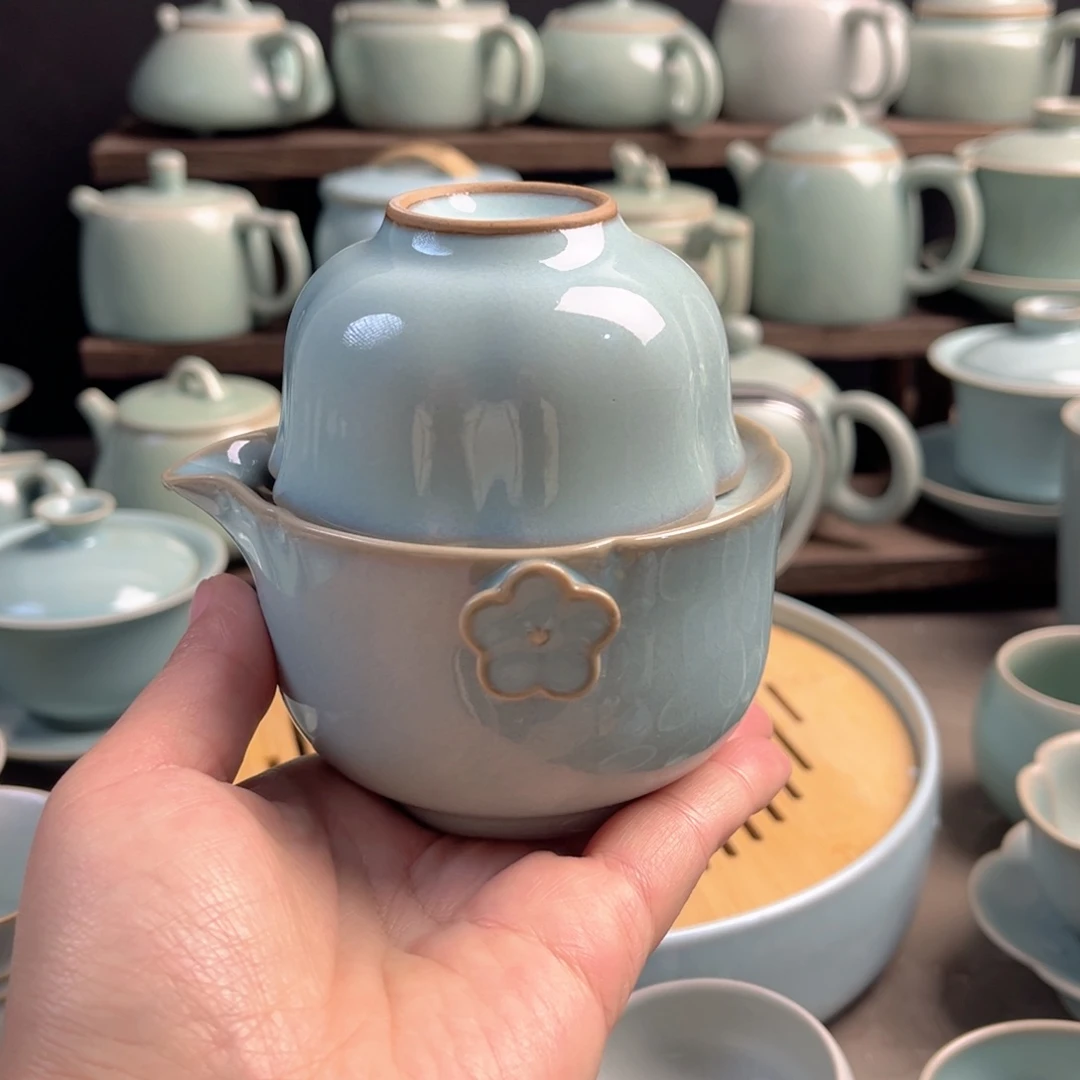 陶摆件瓷天青釉梅花快客