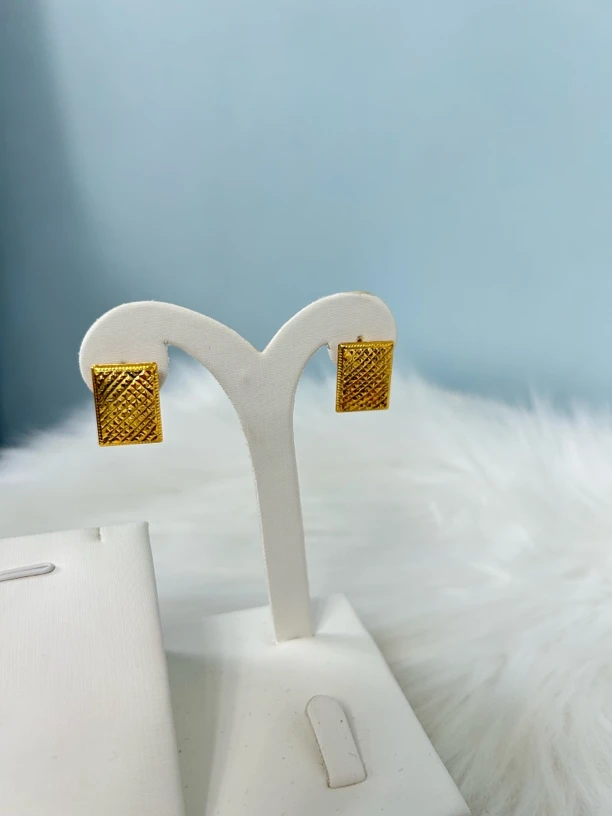 铜合金无非金属耳饰 铜合金新款百搭耳环