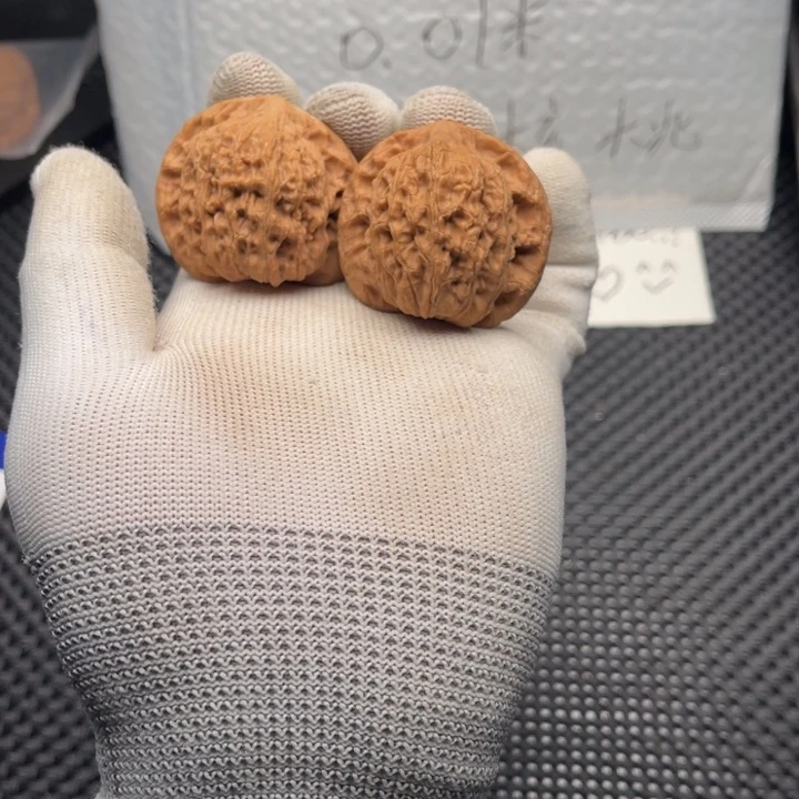 文玩核桃把件B***i公子帽