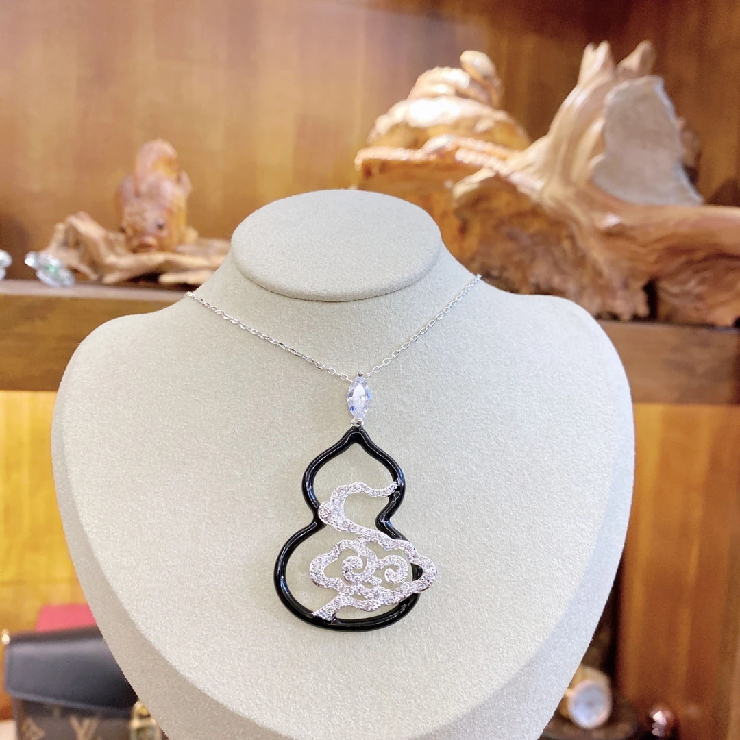 吊坠925银合成锆石 厚度1MIL祥云纹轻奢项链dois12