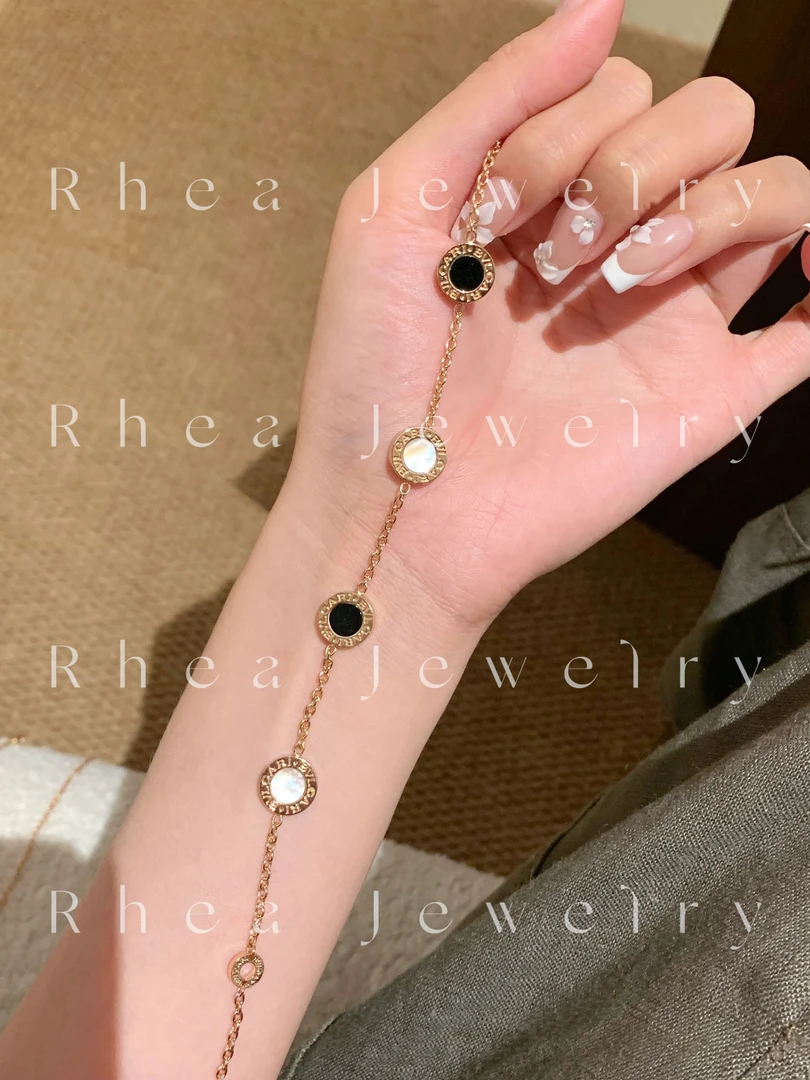 合金手链 新款双面小圆饼手链明星同款饰品手链轻奢小众高级感