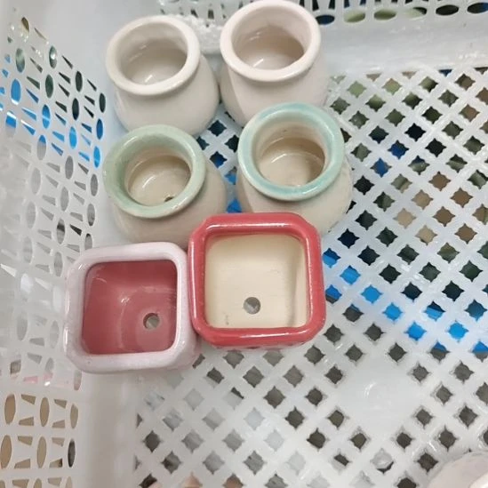 微瑕陶瓷盆满12包邮