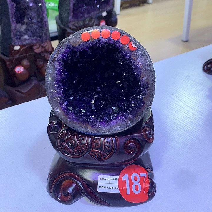 未镶嵌紫晶大型摆件（非配饰）妞妞