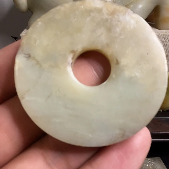 和田玉（糖玉）未镶嵌挂件