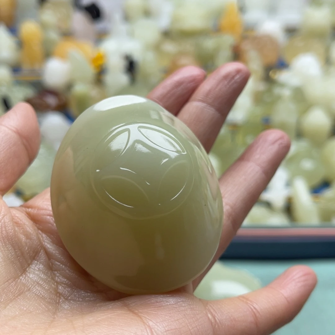 蔂***つ玉天然桌面小摆件