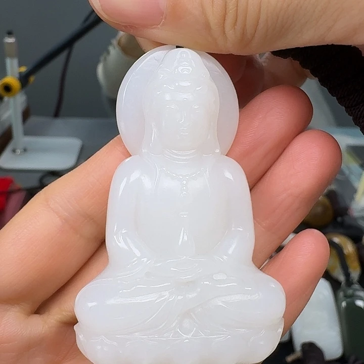 和田玉未镶嵌颈饰