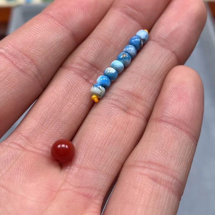 南红玛瑙配饰未镶嵌水*鞋