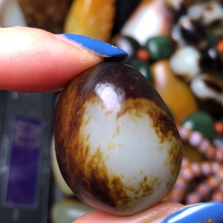 和田玉未镶嵌珠宝奇石