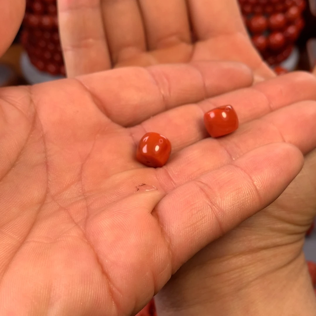 南红玛瑙配饰未镶嵌一**缘