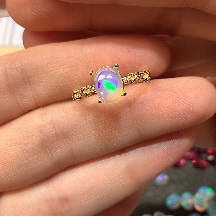 欧泊戒指银S925镶嵌6*8毫米欧泊戒指