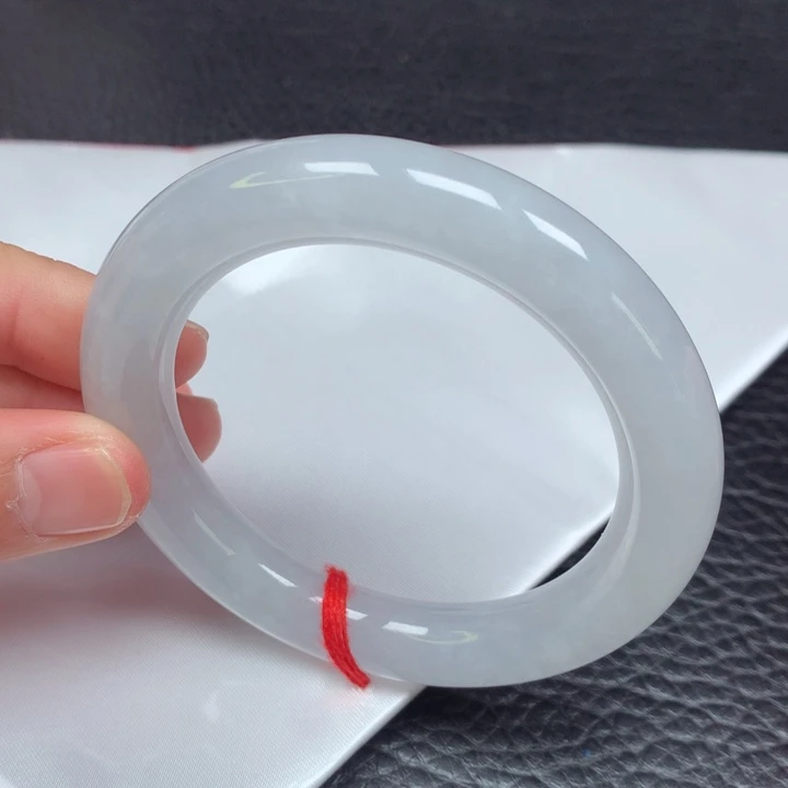 翡翠手镯（圆镯）未镶嵌