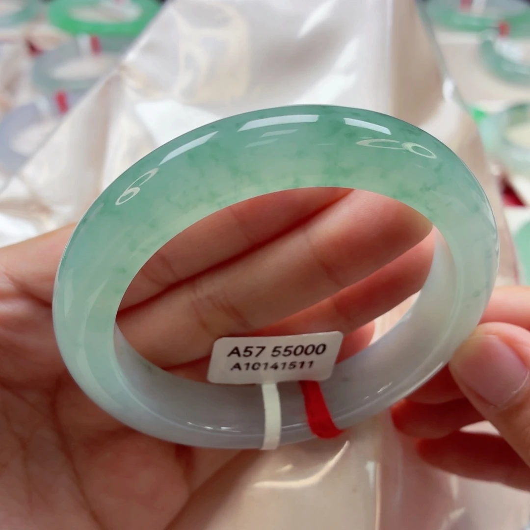 翡翠未镶嵌手镯80号翡翠手镯99