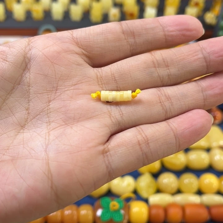琥珀未镶嵌裸石卡4加隔片一组精工微瑕漏