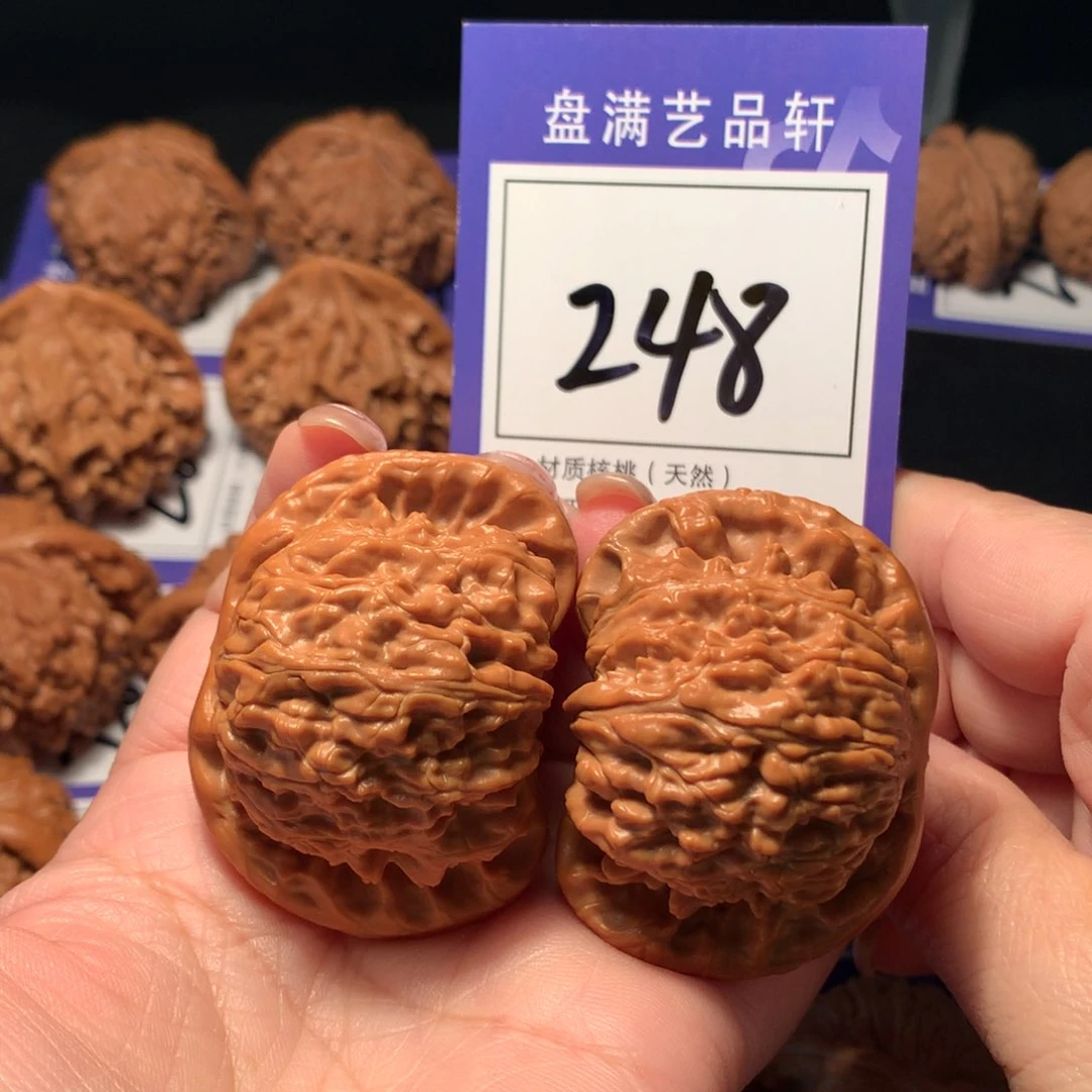 文玩核桃把件锦*248白狮子4.8