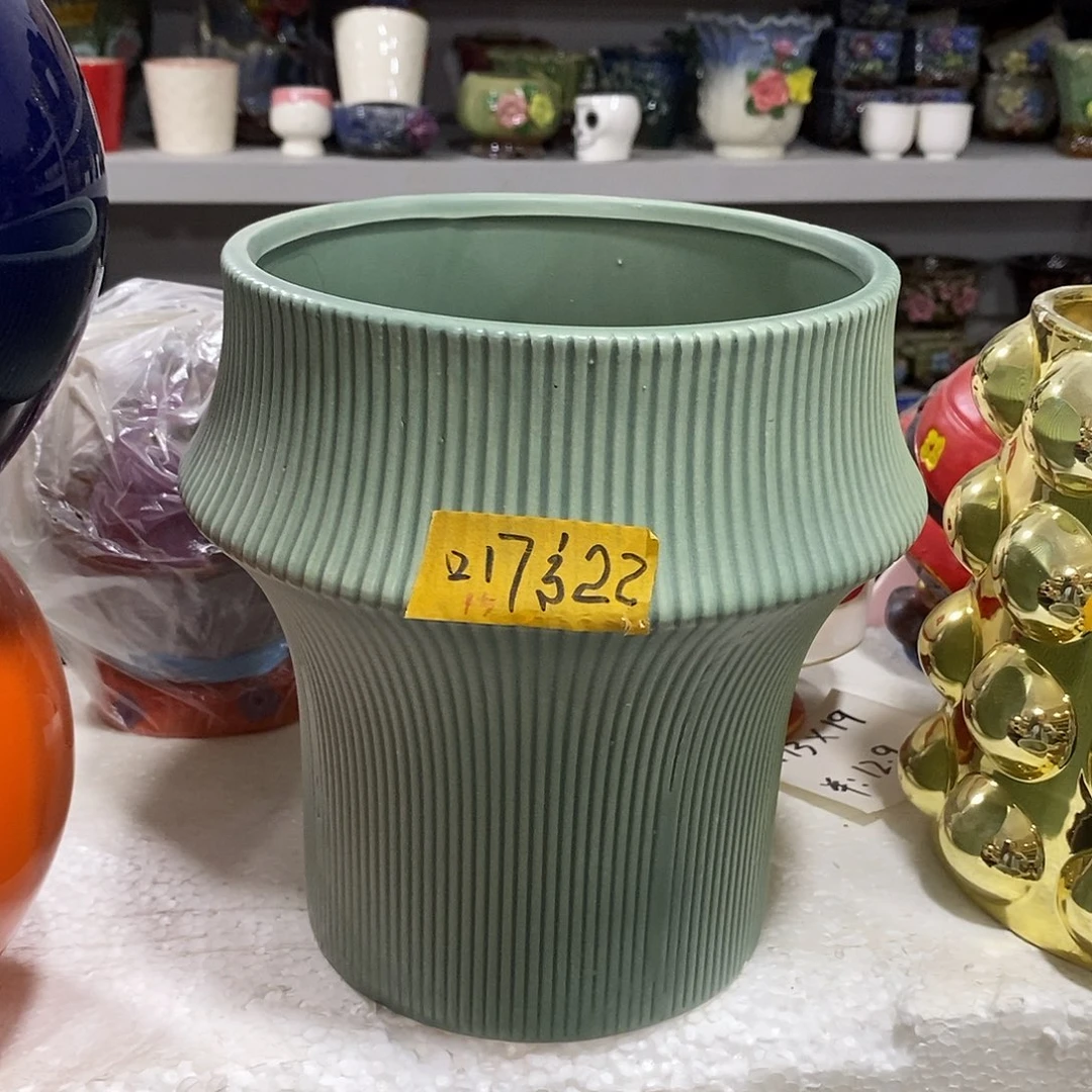 陶摆件陶盆有孔 瑕疵介意勿拍