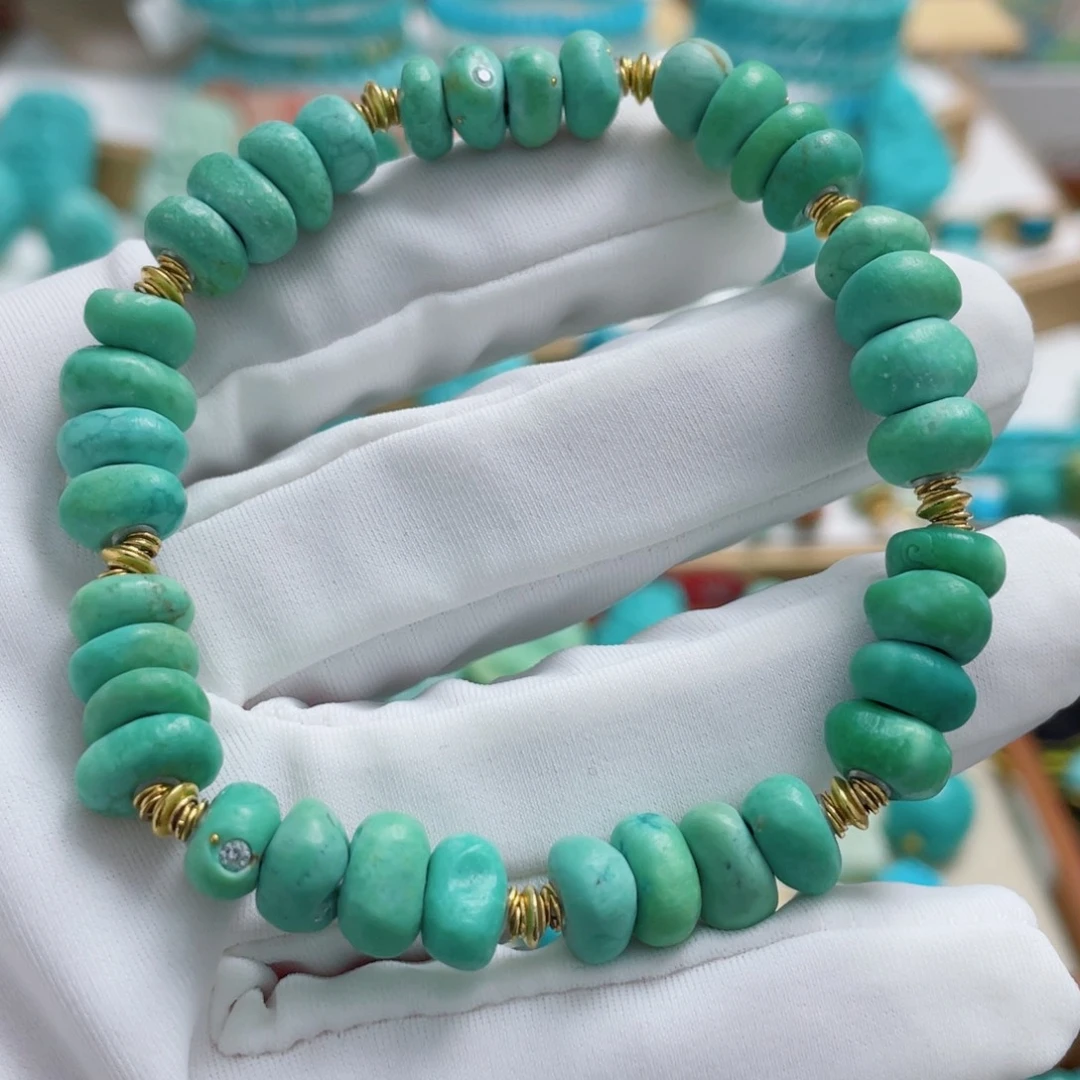 绿松石未镶嵌珠宝奇石