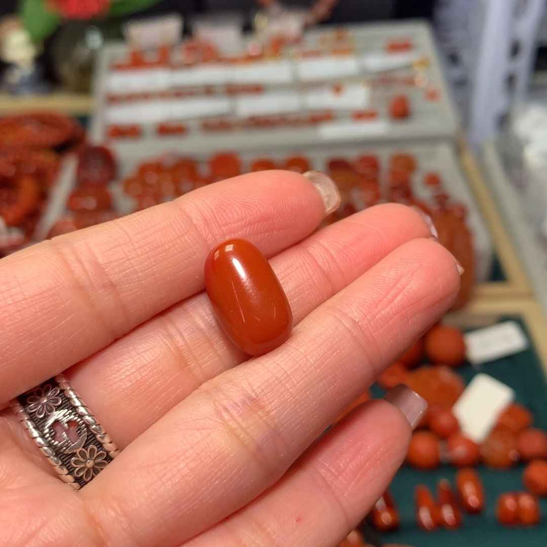 【闪购商品】南红玛瑙随形未镶嵌J****?