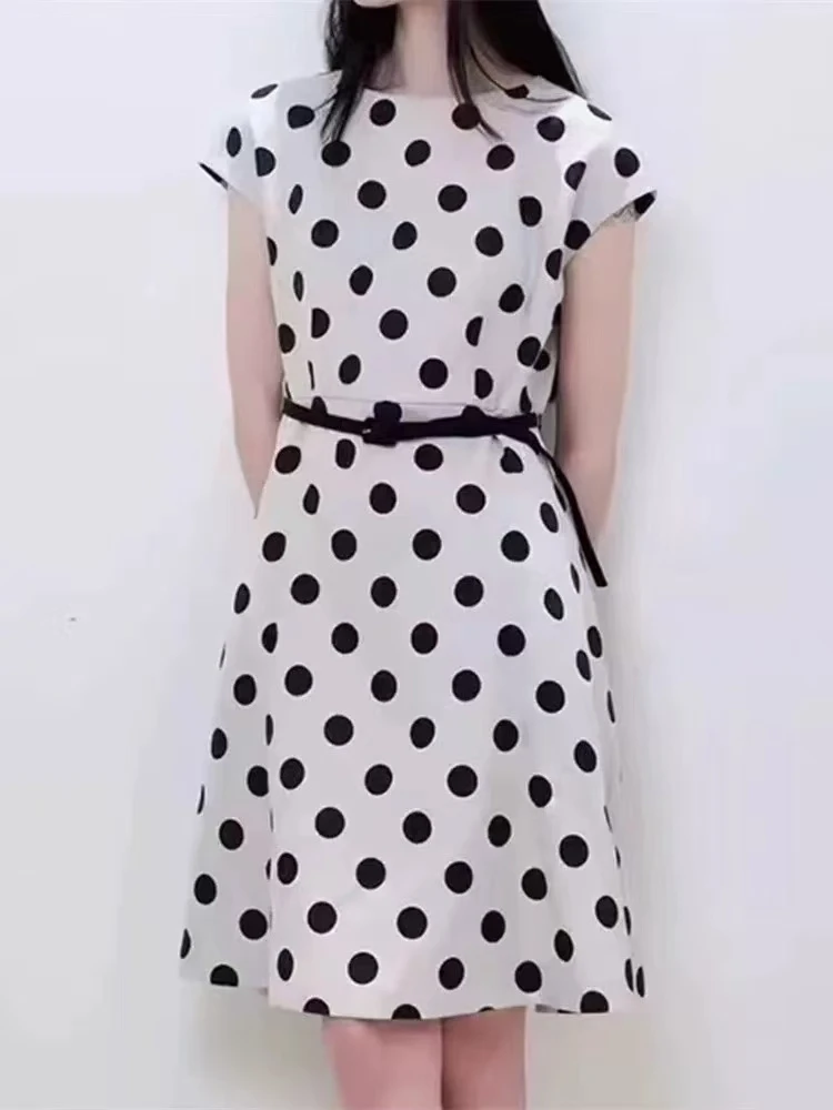 夏季V领波点常规圆领套头连衣裙长款减龄欧若动感风
