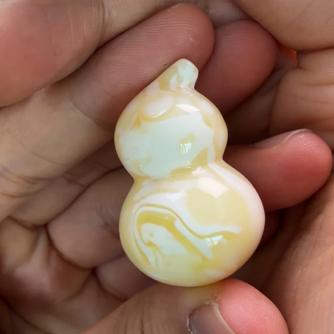 琥珀未镶嵌珠宝奇石9.7g