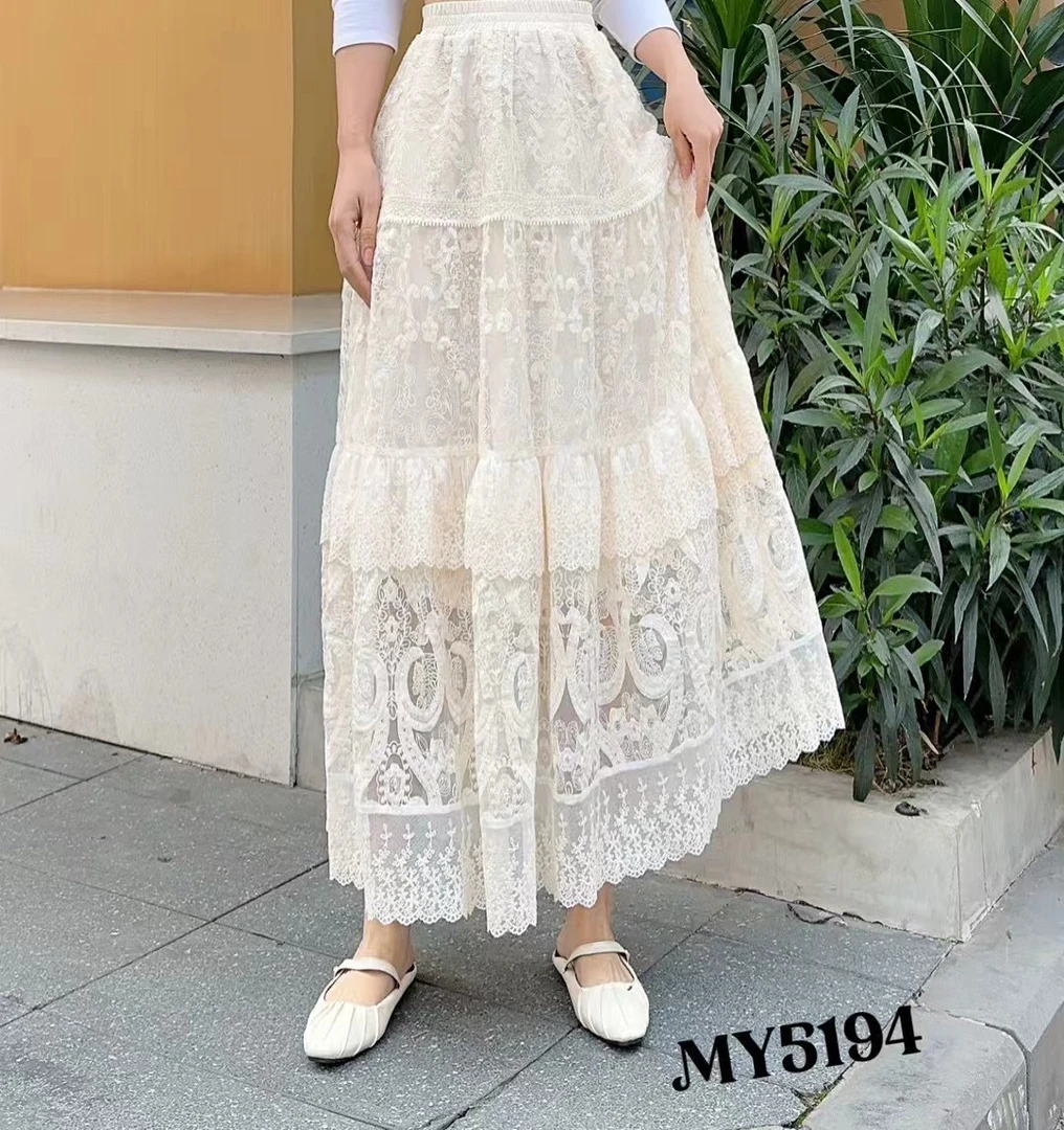蕾丝半身裙高腰显瘦设计感小众网纱中长款大摆裙温柔刺绣