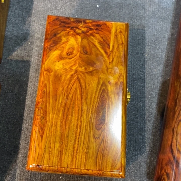 皮***6盒子一个特价包邮