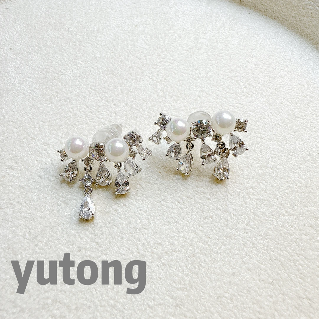 铜合金仿珍珠耳饰 【雨桐轻奢饰品】设计款耳环YT02217