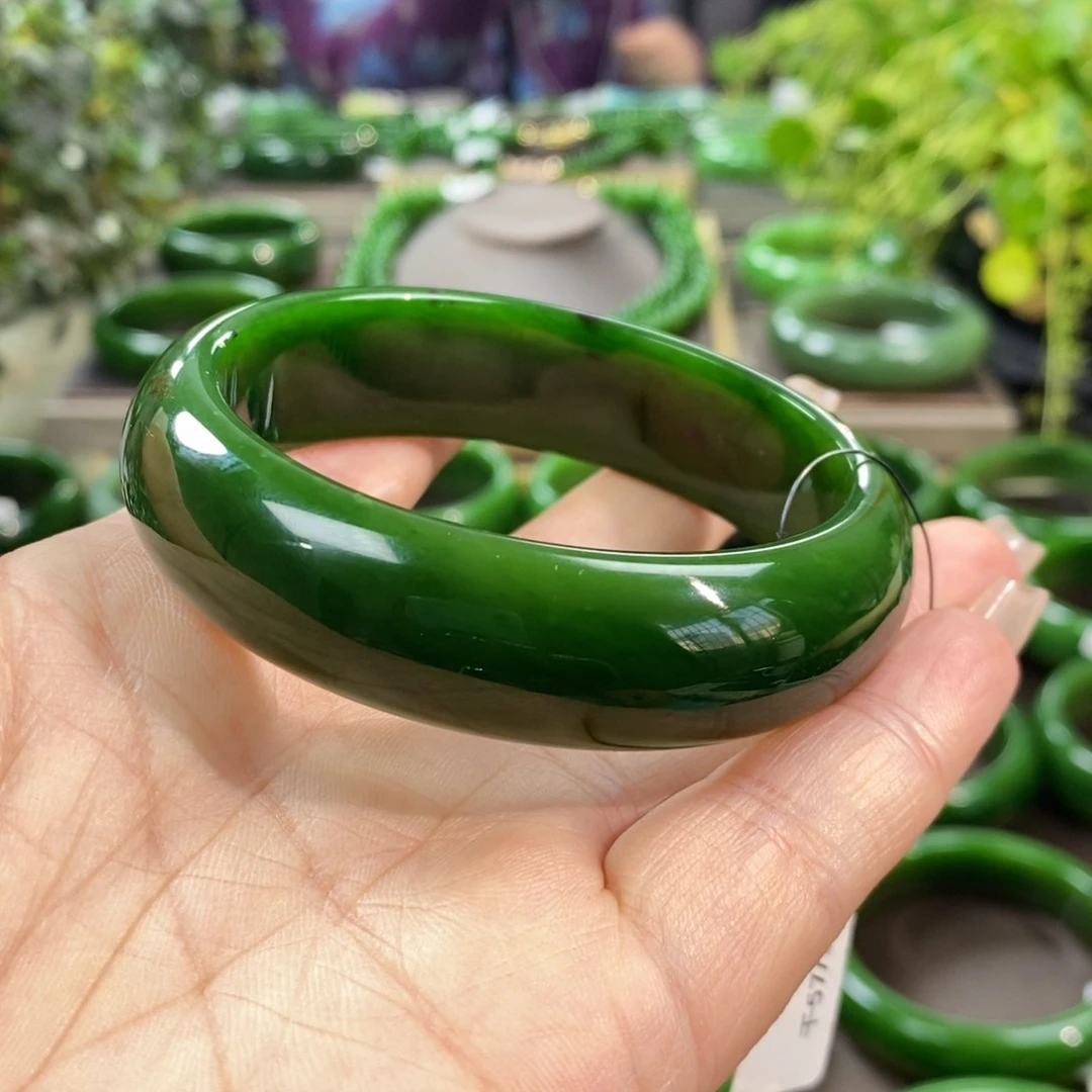 和田玉（碧玉）手镯未镶嵌