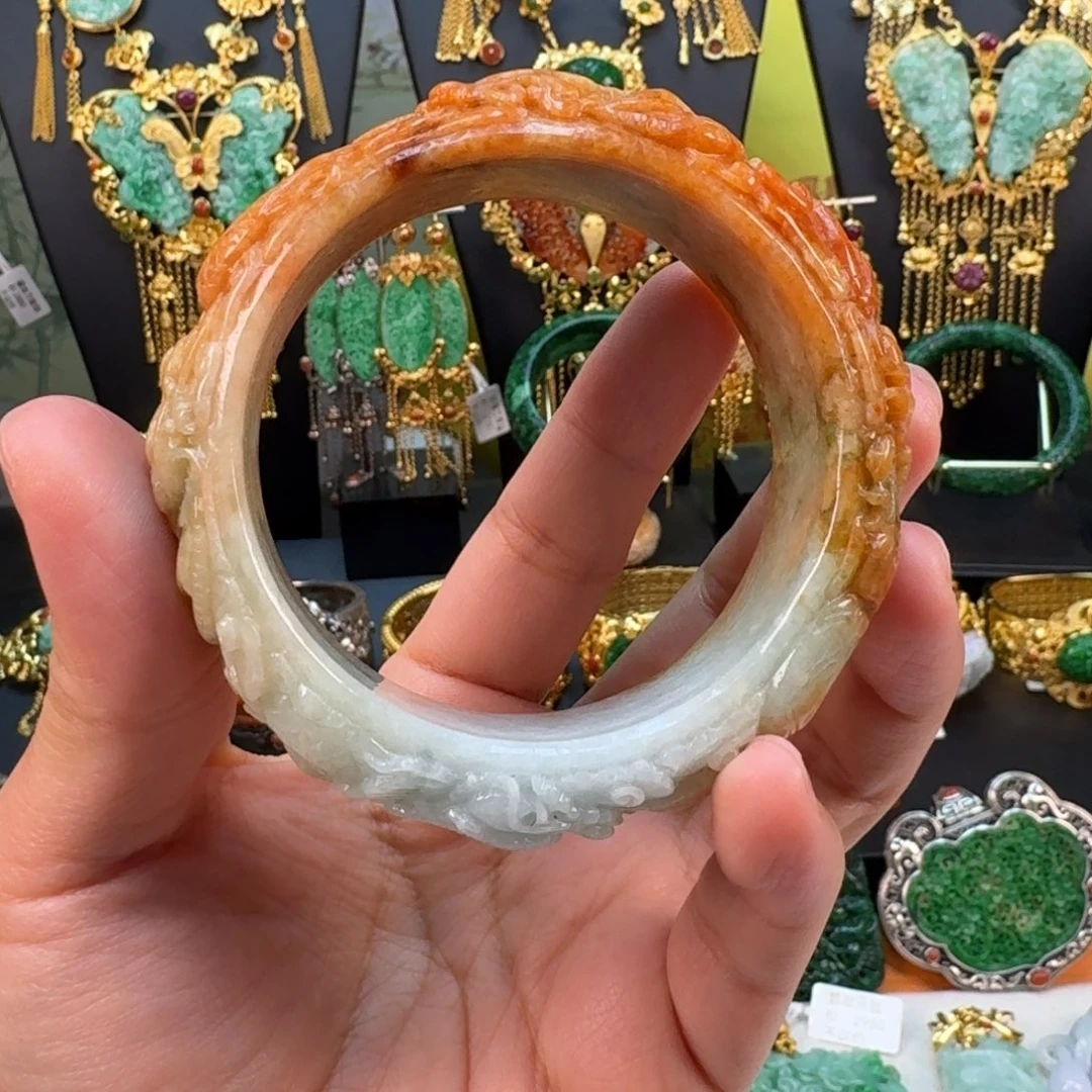 翡翠未镶嵌手镯九龙雕花手镯 炸价