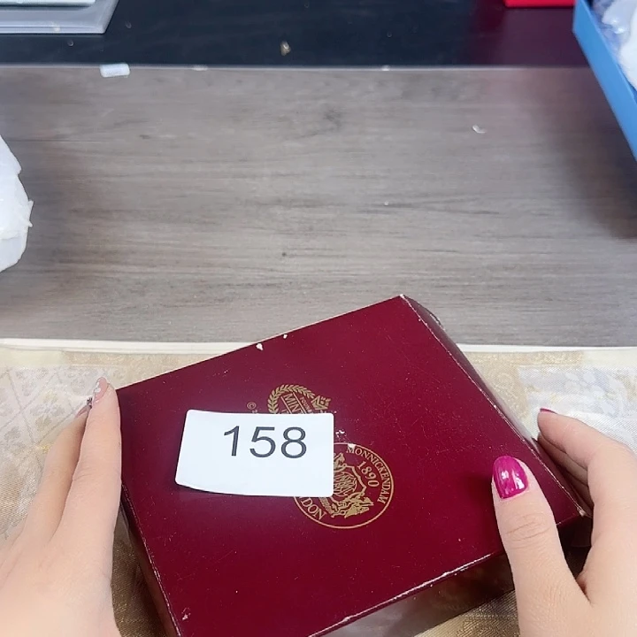 肥*倩倩海外陶瓷工艺品