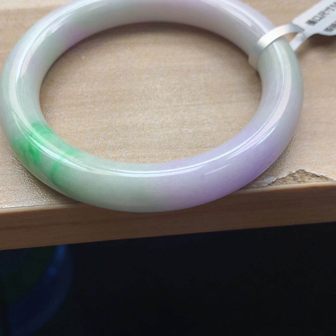 未镶嵌手镯翡翠手镯