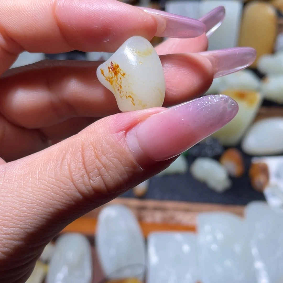 浅***墨未镶嵌和田玉（子料）挂件