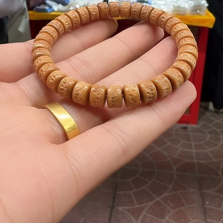 吊坠菩提根/象牙果龙脊嘎9mm
