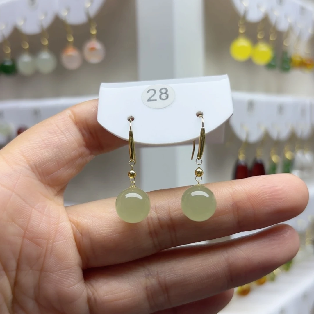 和田玉18K金镶嵌耳饰