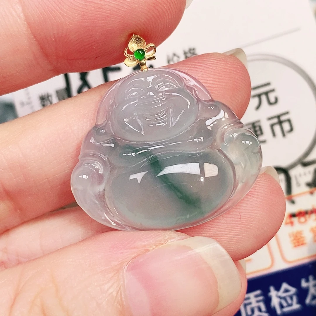 颈饰18K金镶嵌翡翠