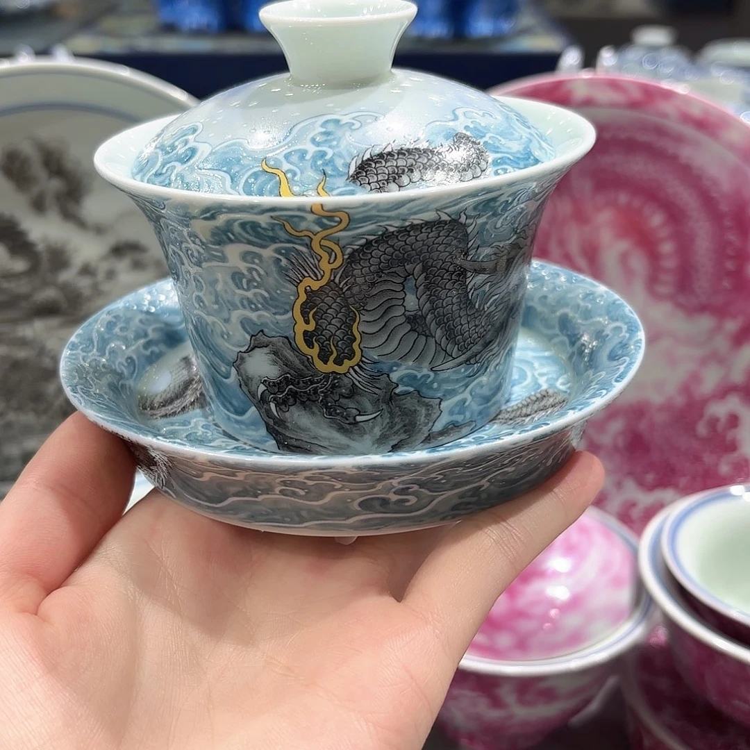 瓷片景德镇瓷器精品陈列