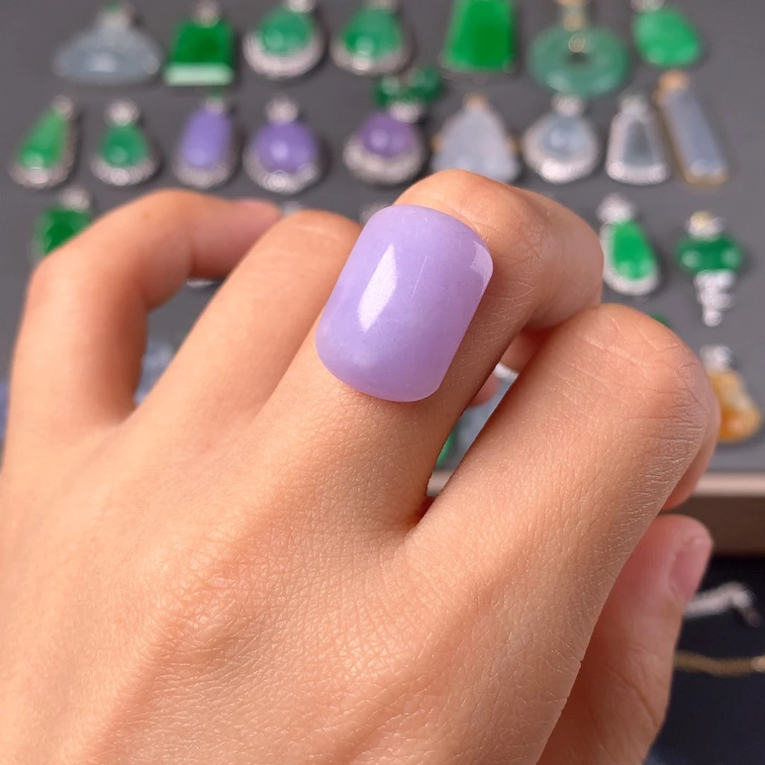 未镶嵌定制翡翠小*糖裸玉（镶嵌定制）